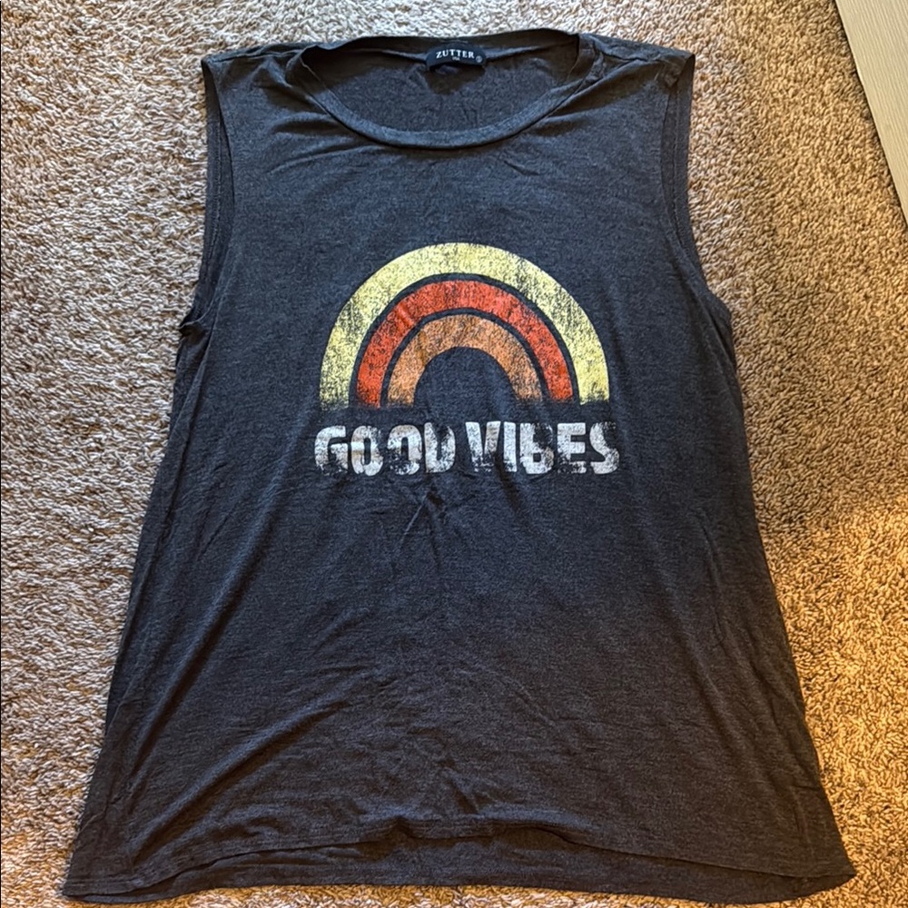 Vici Good Vibes tank